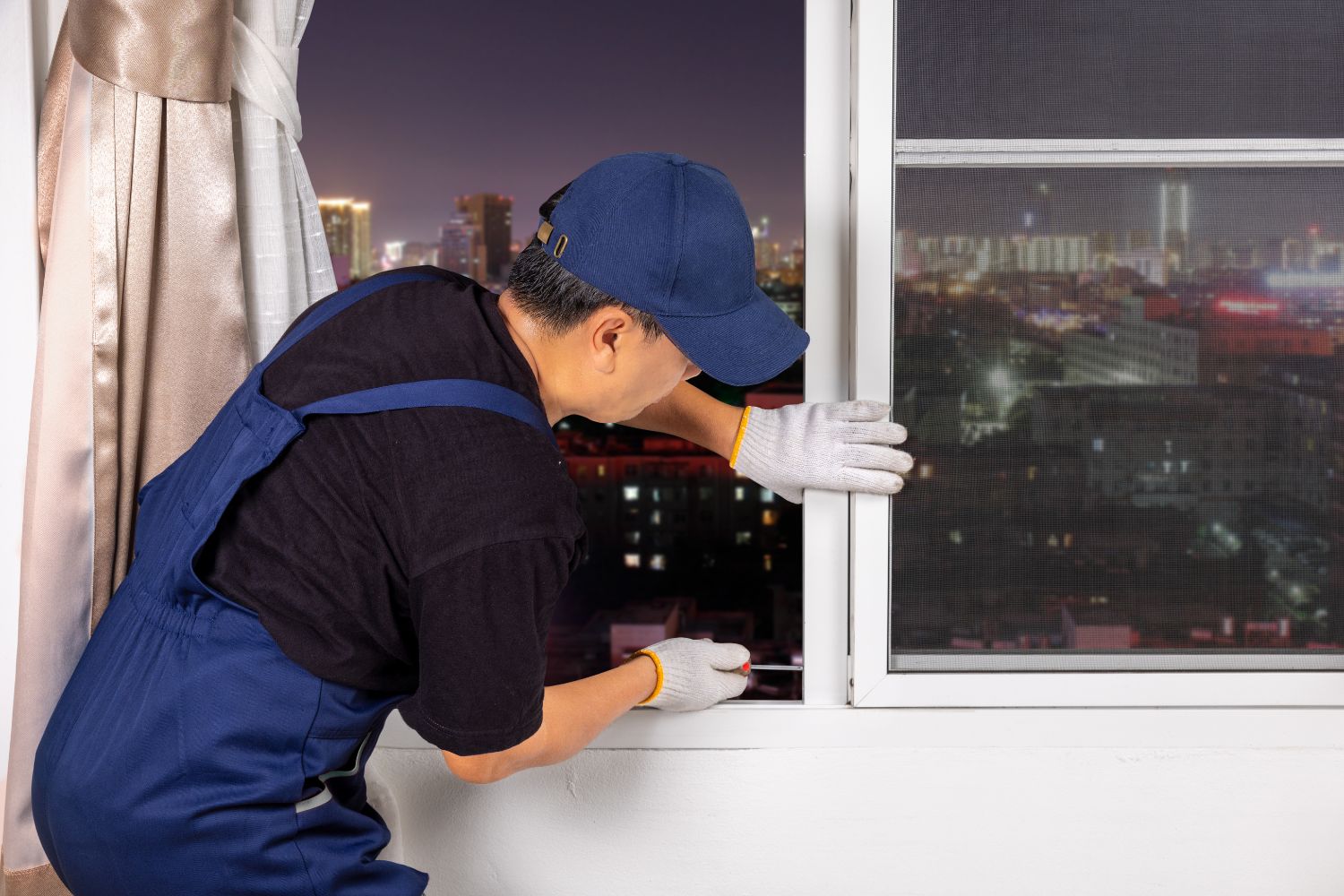 Glass and aluminium services in Dubai