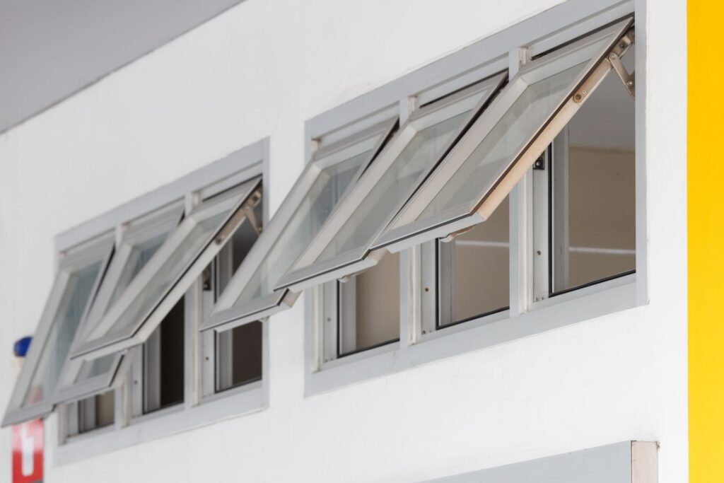 Glass and aluminium services in Dubai